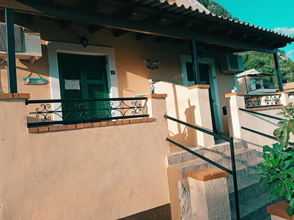 Vassilis Apartments Paleokastrítsa Extérieur photo