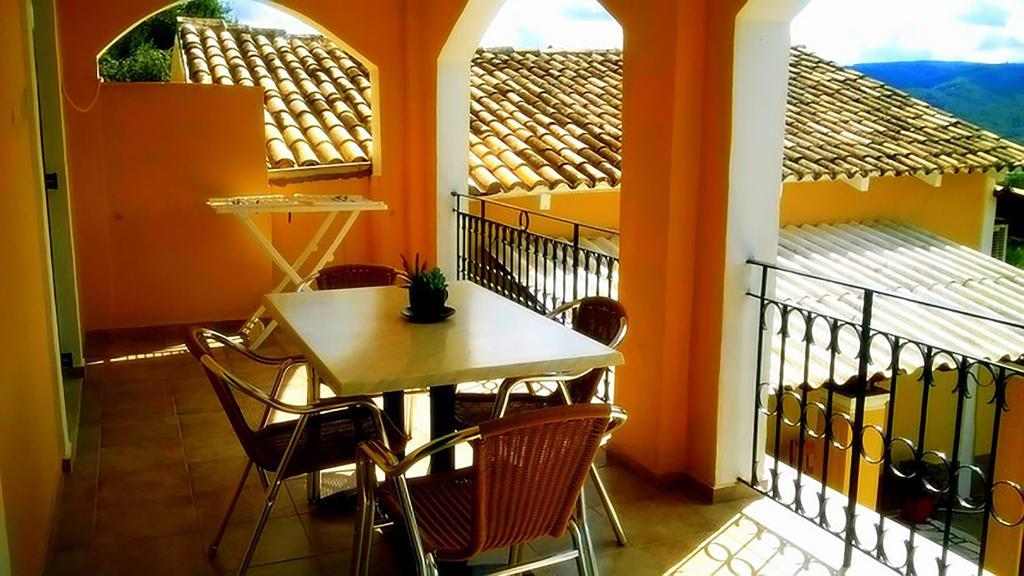 Vassilis Apartments Paleokastrítsa Extérieur photo